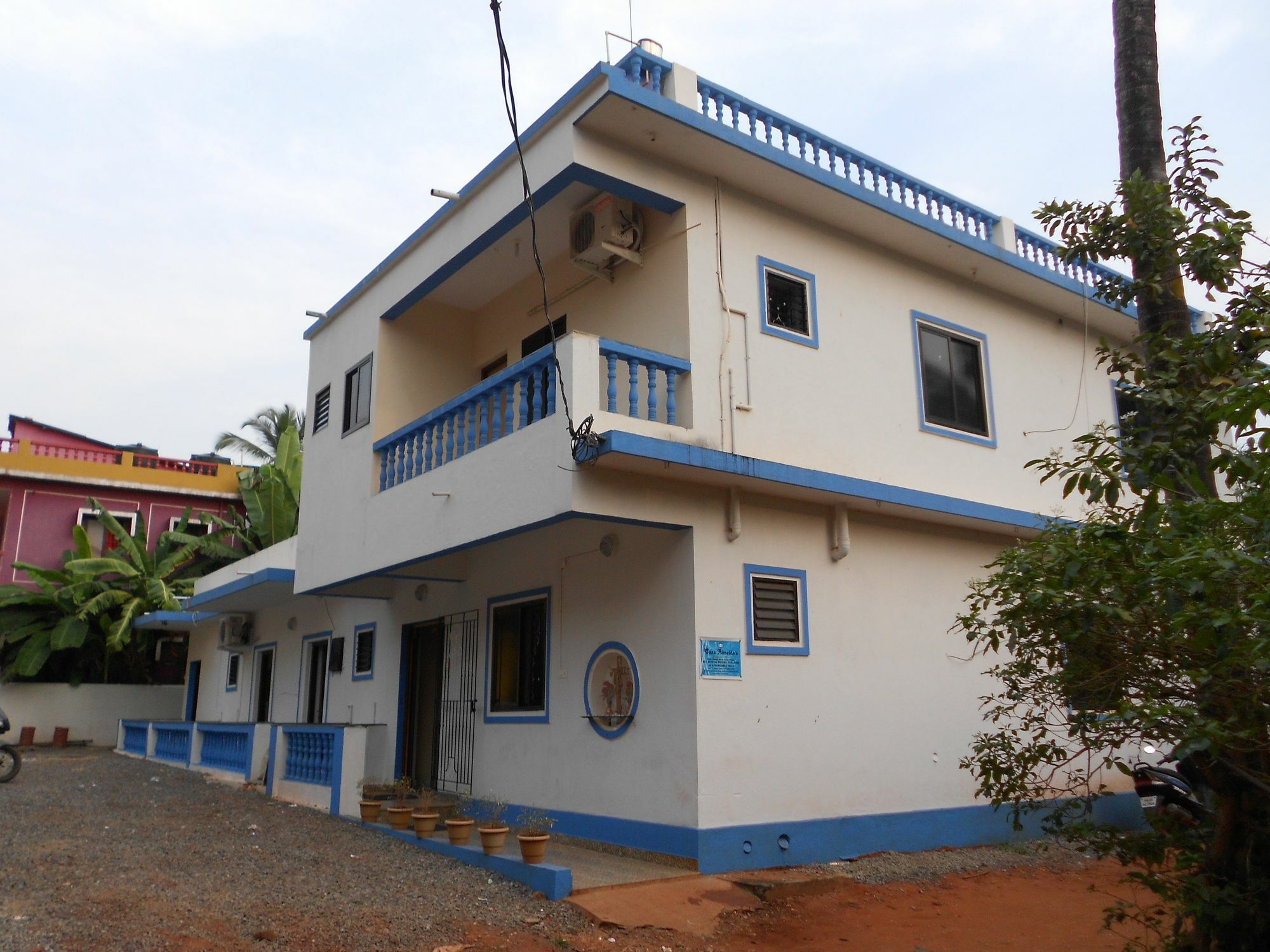 Casa Almeida Pensión Candolim Exterior foto
